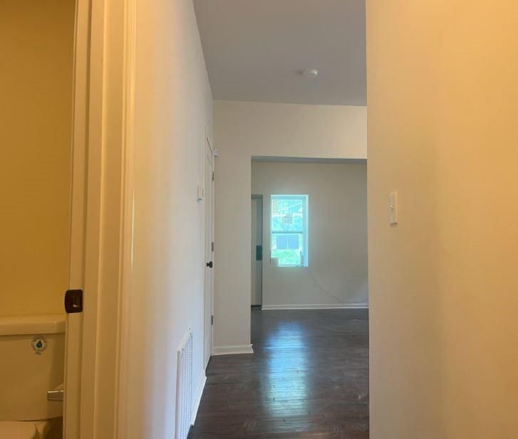2305 E 37TH Street — photo 7