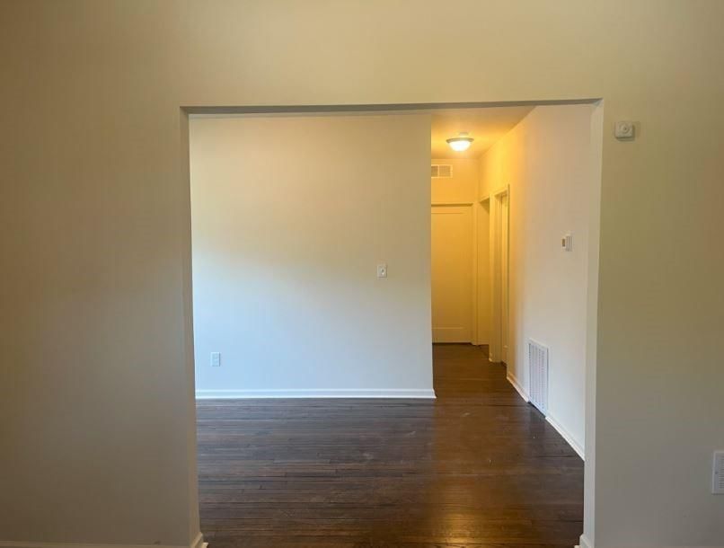 2305 E 37TH Street — photo 8