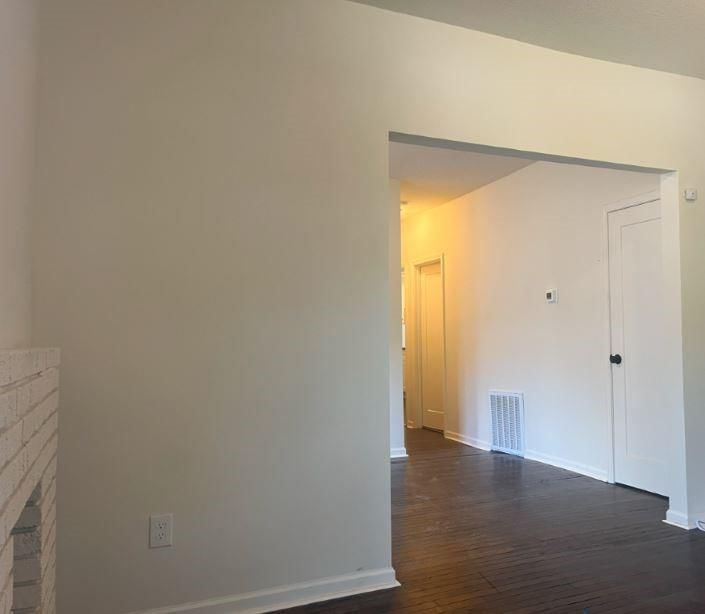 2305 E 37TH Street — photo 10