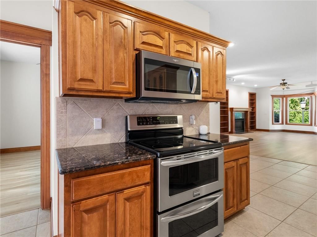 9755 N Lucerne Avenue — photo 9