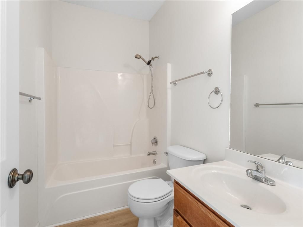 9755 N Lucerne Avenue — photo 20