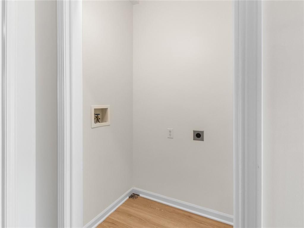 9755 N Lucerne Avenue — photo 24