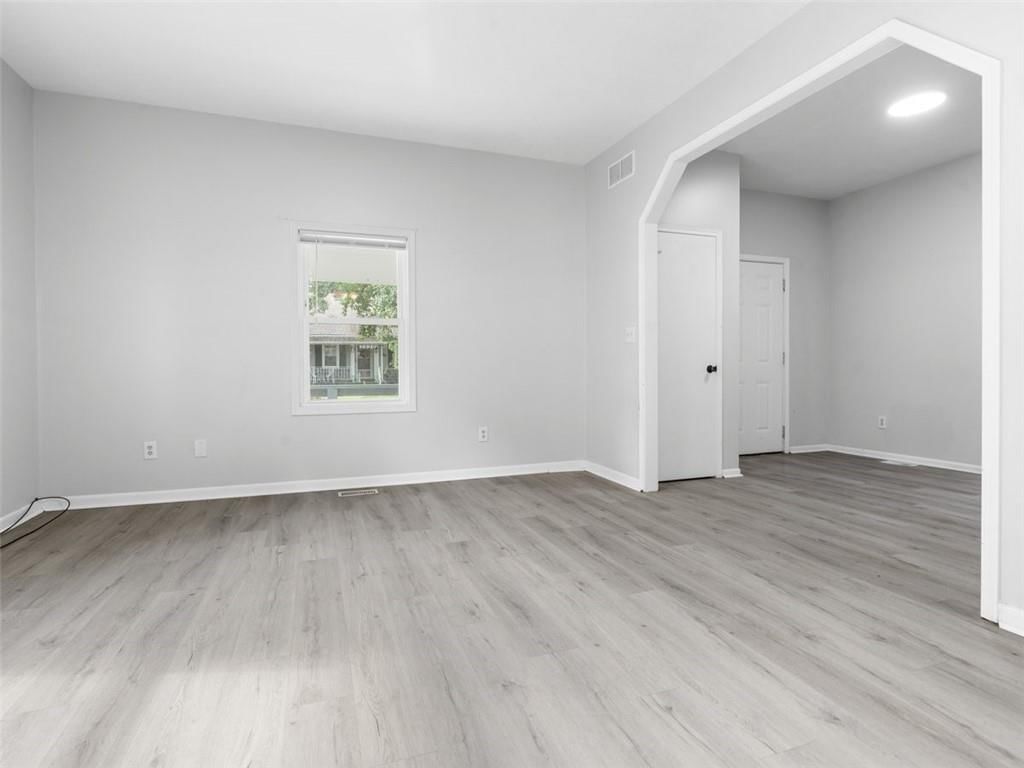 2821 Edmond Street — photo 9