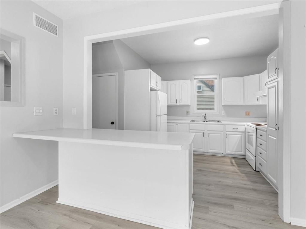 2821 Edmond Street — photo 10