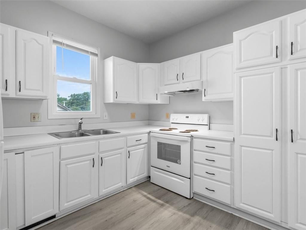2821 Edmond Street — photo 11