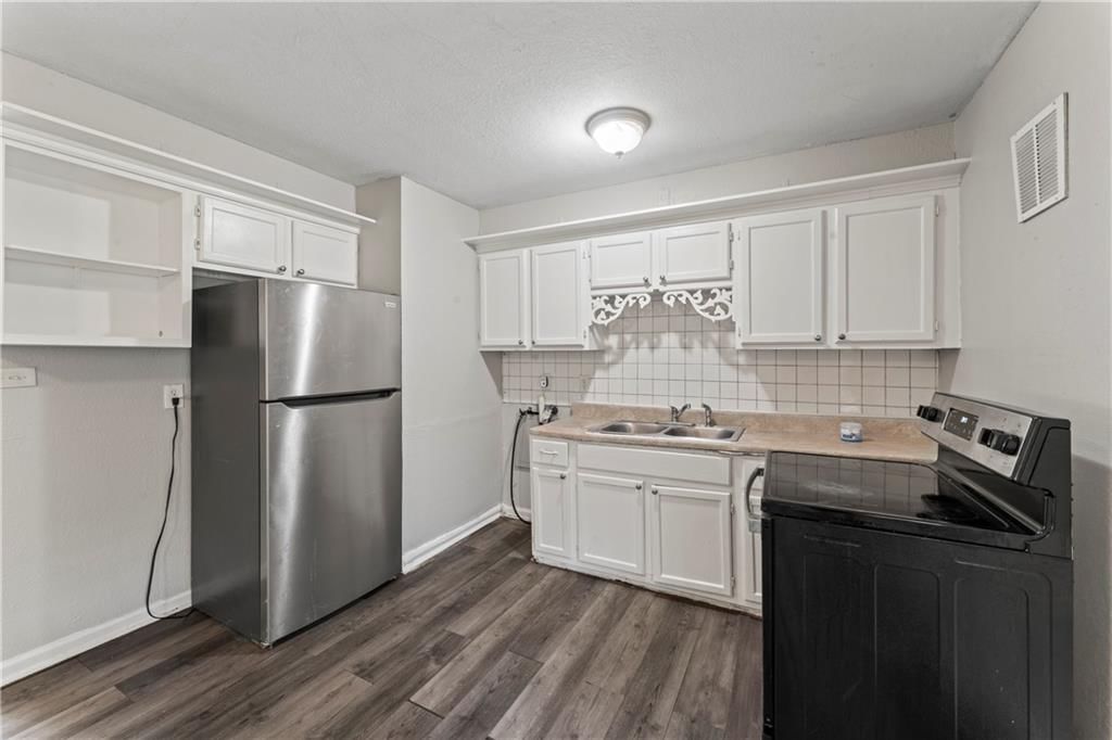 11411 Delmar Circle — photo 9
