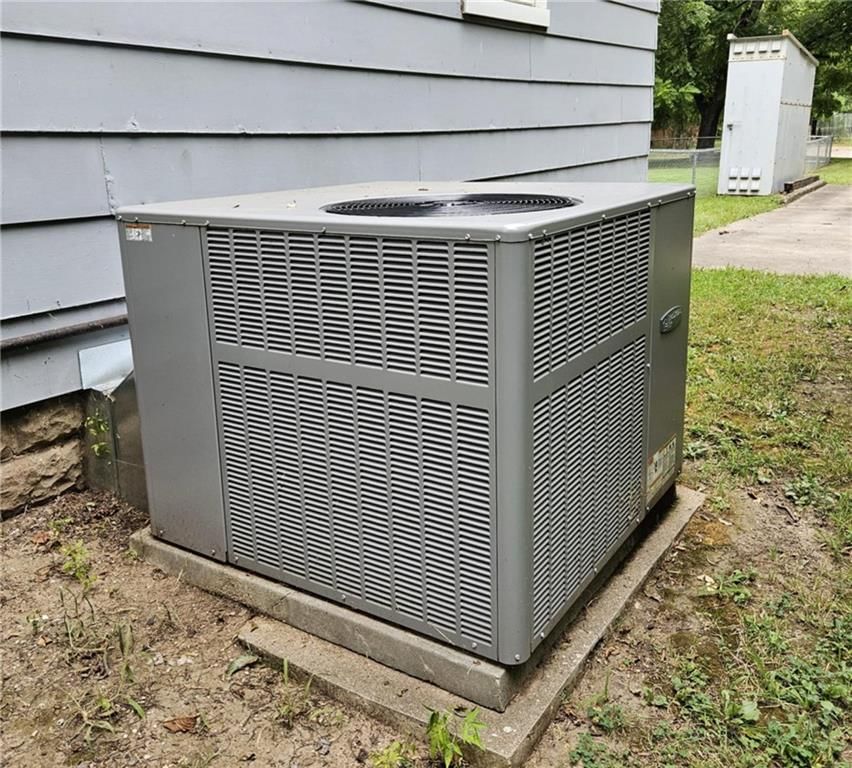 118 W Jefferson Street — photo 12
