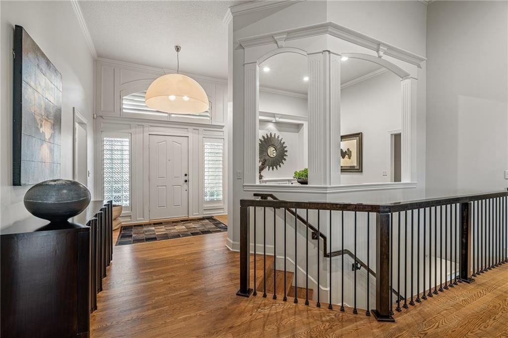 9906 Fountain Circle — photo 10