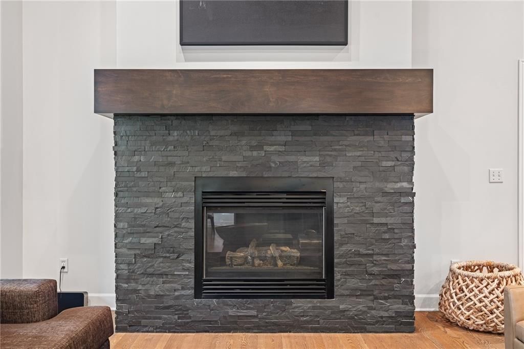 9906 Fountain Circle — photo 17