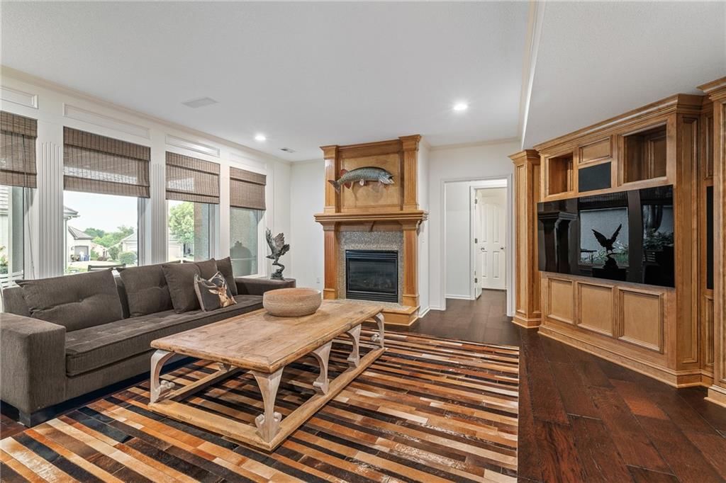 9906 Fountain Circle — photo 41