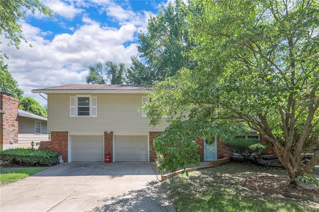 7431 E 100th Terrace, Kansas City, MO