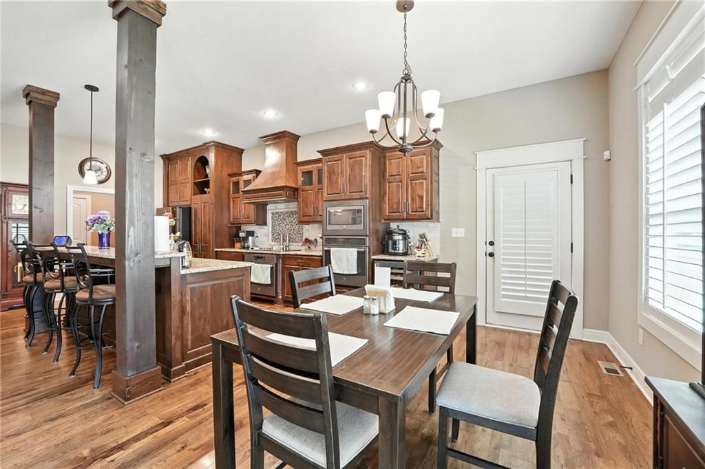 9208 SW WHISPY Way — photo 14