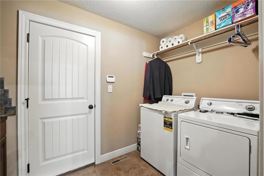 9208 SW WHISPY Way — photo 37