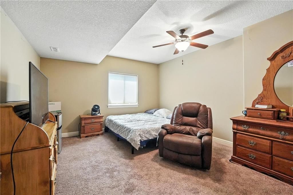 9208 SW WHISPY Way — photo 46
