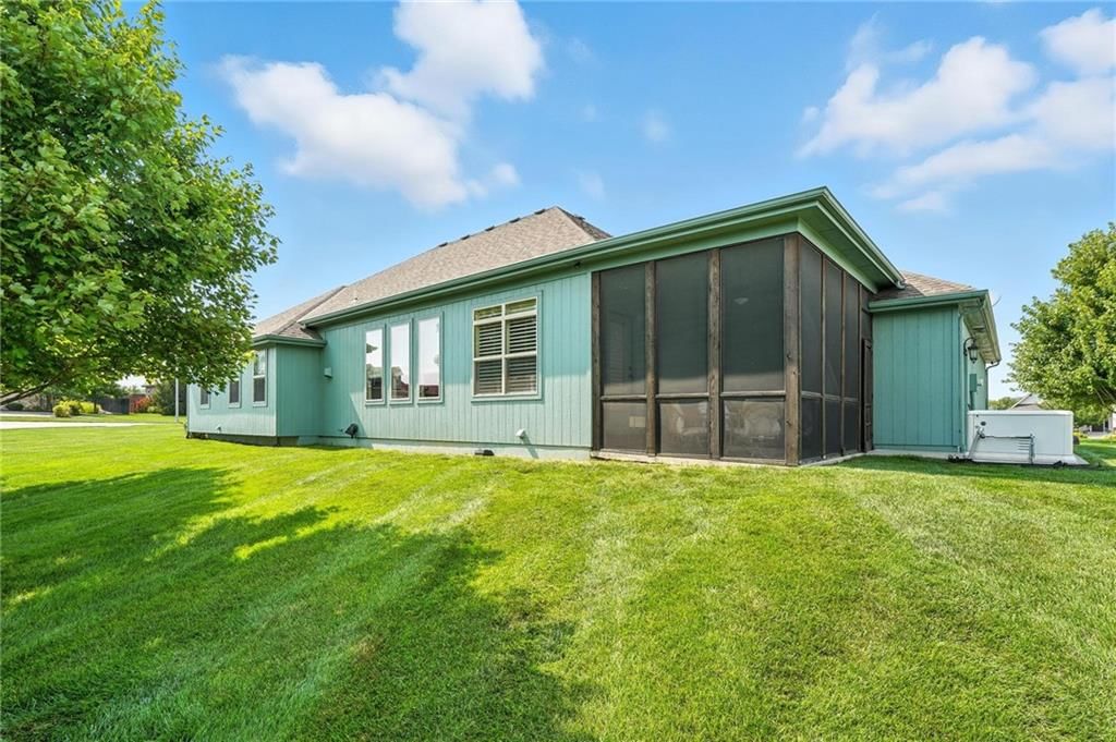 9208 SW WHISPY Way — photo 57