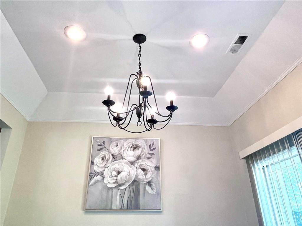 428 W Sycamore Street — photo 11