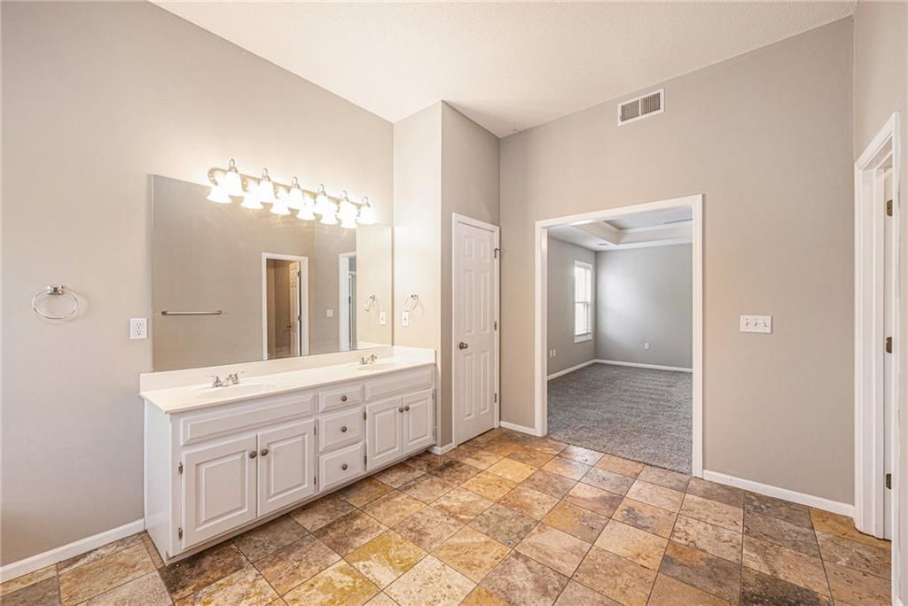 13217 Noland Street — photo 15