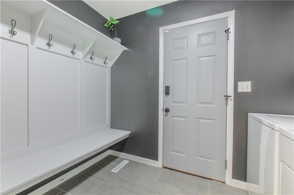12430 Valley Brook Drive — photo 22