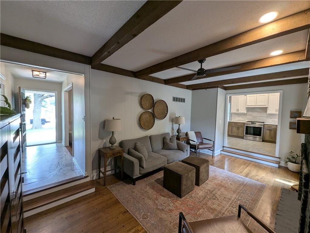12430 Valley Brook Drive — photo 26