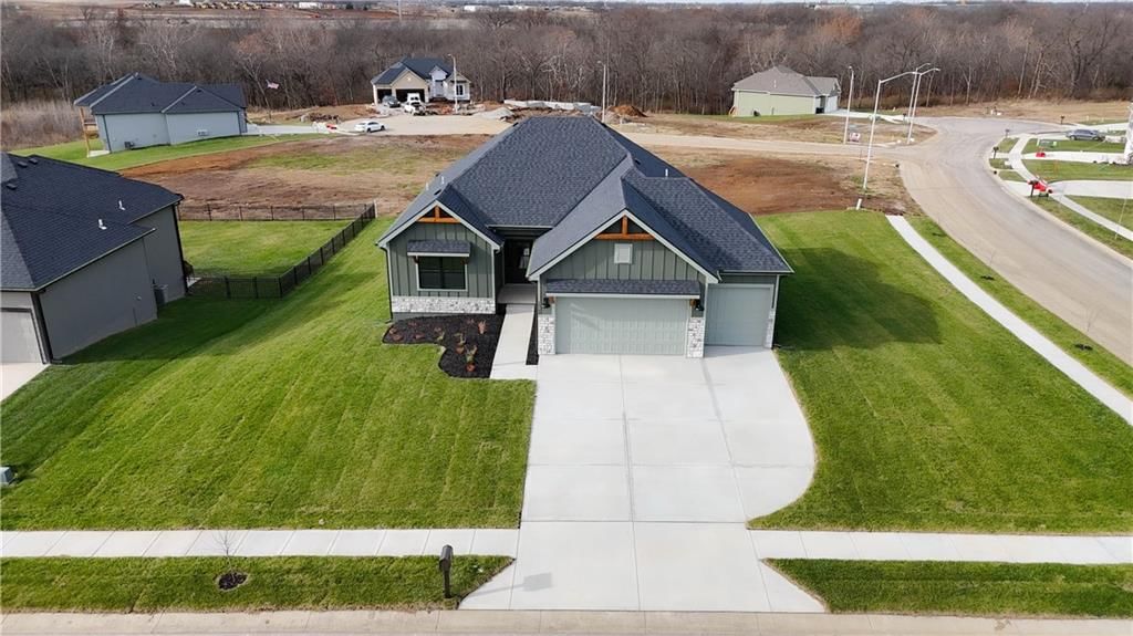 12160 N Tracy Avenue — photo 4
