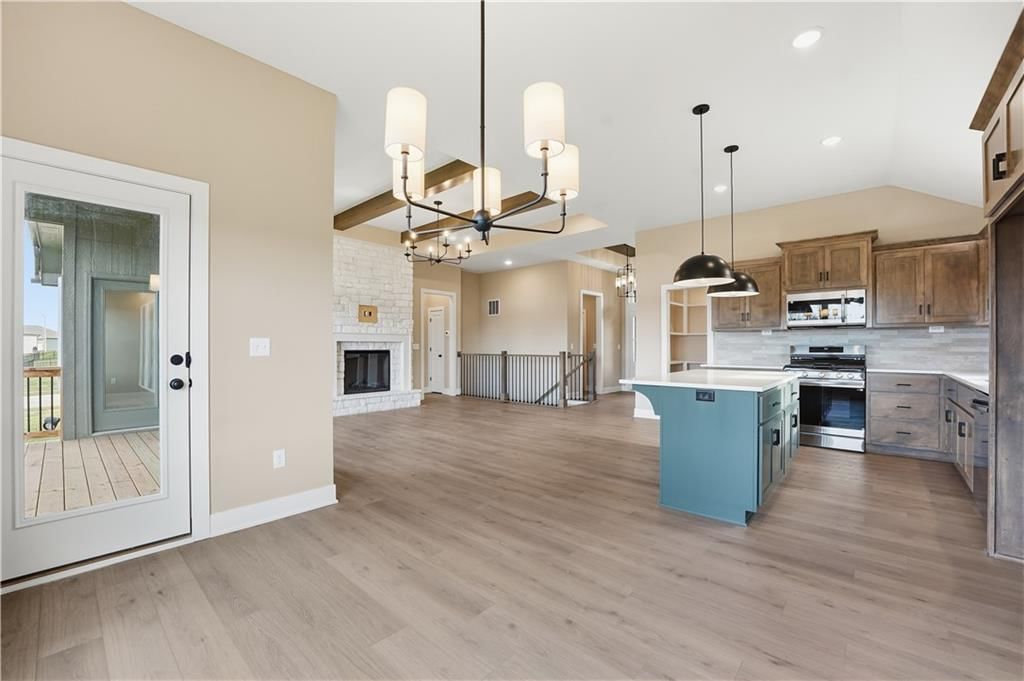 12160 N Tracy Avenue — photo 12