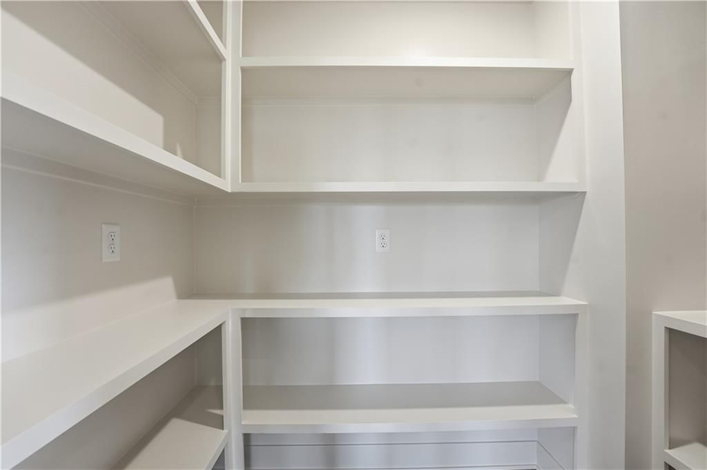 12160 N Tracy Avenue — photo 19