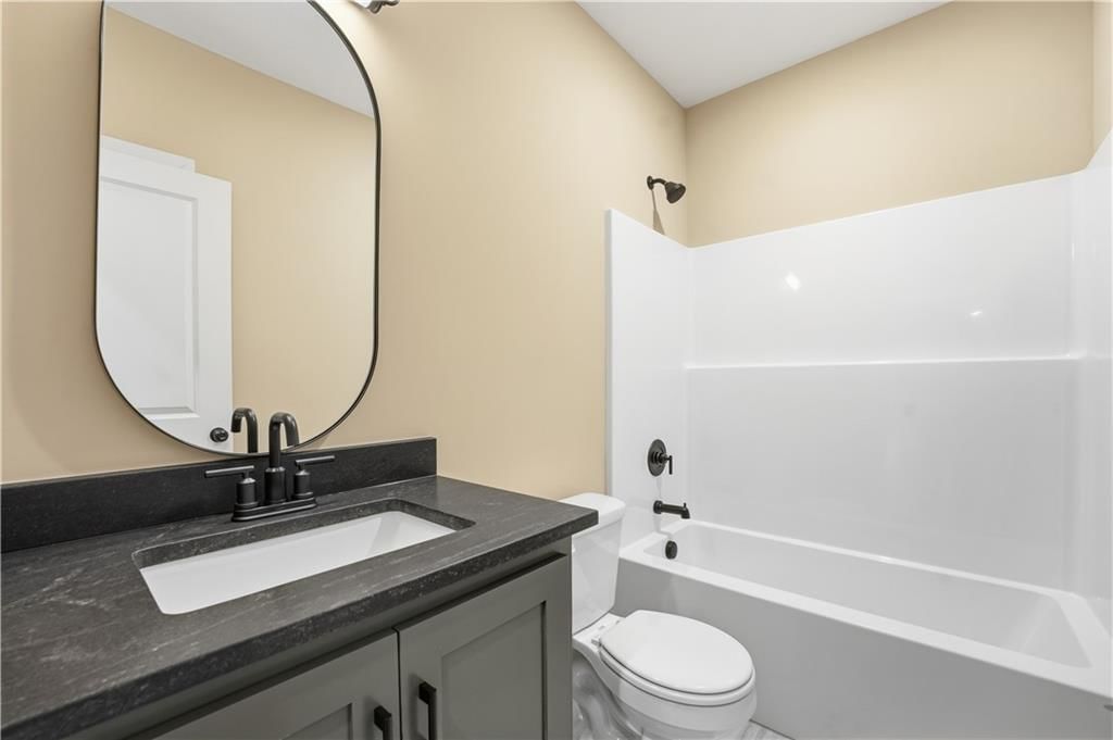 12160 N Tracy Avenue — photo 20