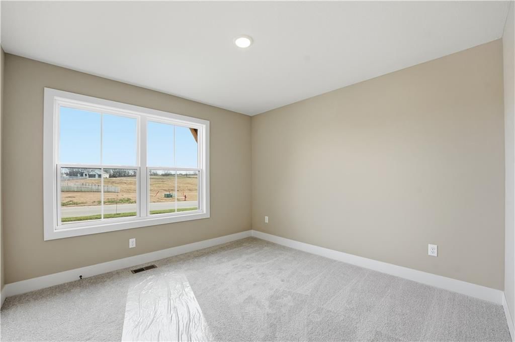 12160 N Tracy Avenue — photo 30