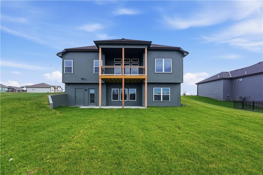 12160 N Tracy Avenue — photo 43