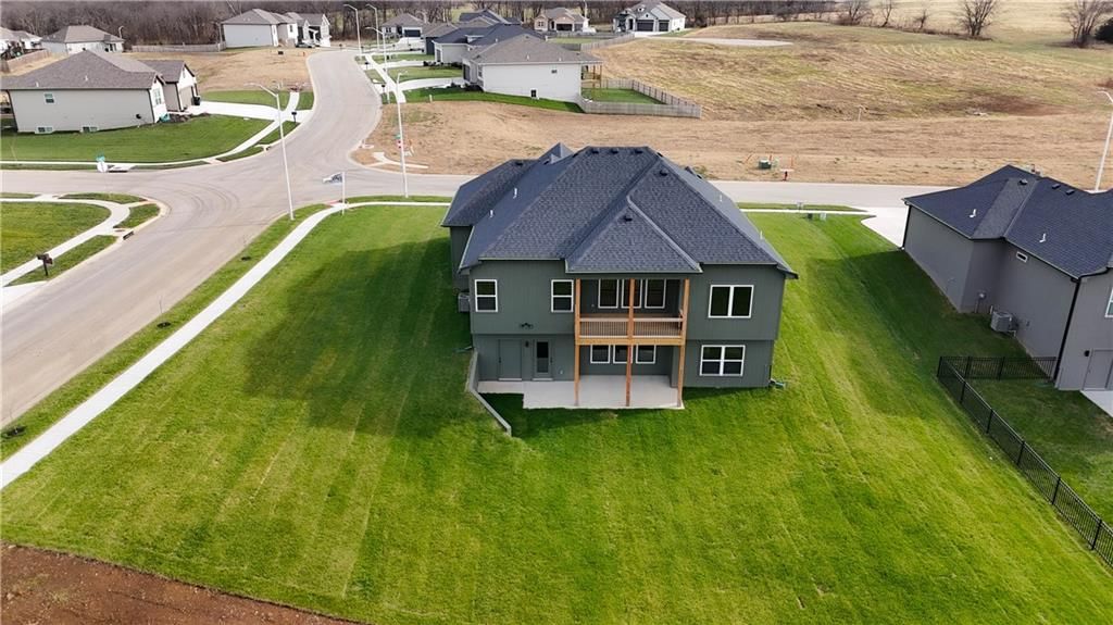 12160 N Tracy Avenue — photo 44