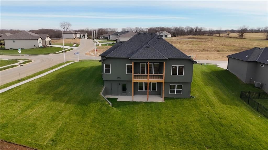 12160 N Tracy Avenue — photo 45