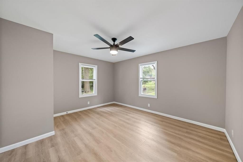 4205 Waverly Avenue — photo 7