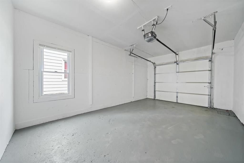 4205 Waverly Avenue — photo 13