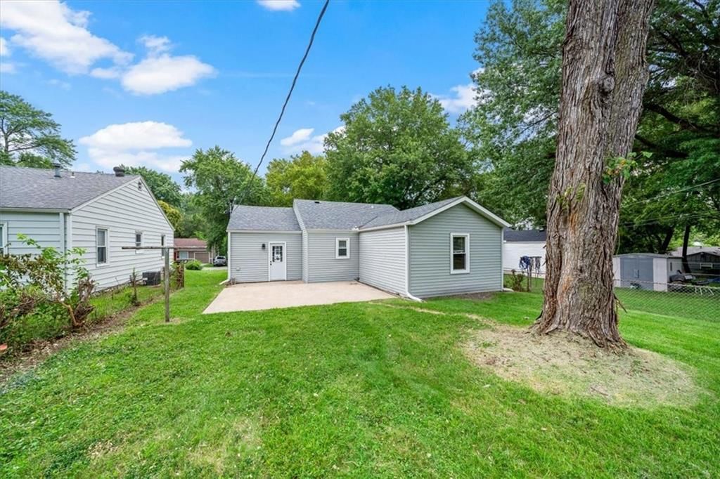 4205 Waverly Avenue — photo 15