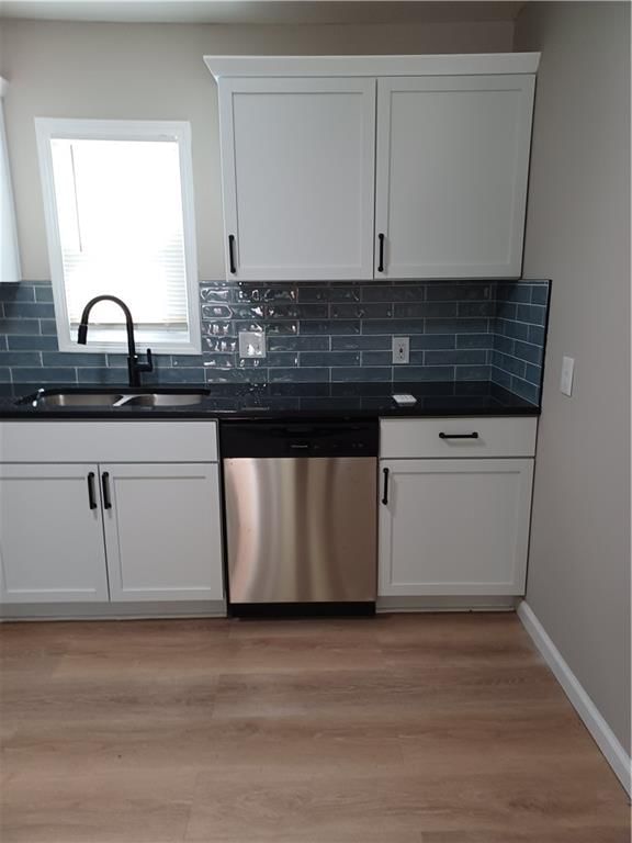 4205 Waverly Avenue — photo 21