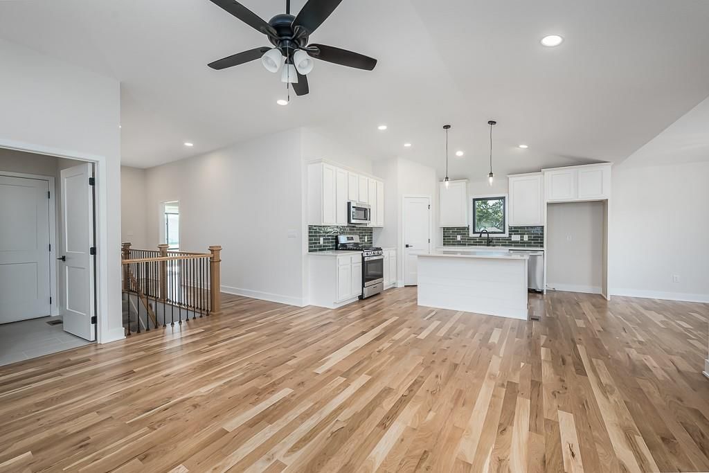 106 Hickory Street — photo 4