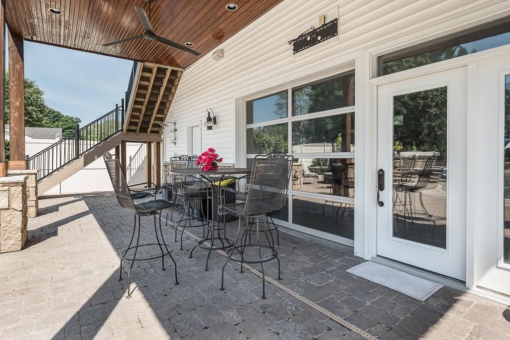 412 N Elm Street — photo 34