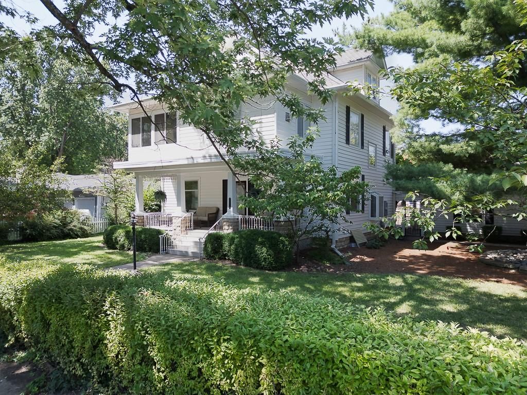 412 N Elm Street — photo 45