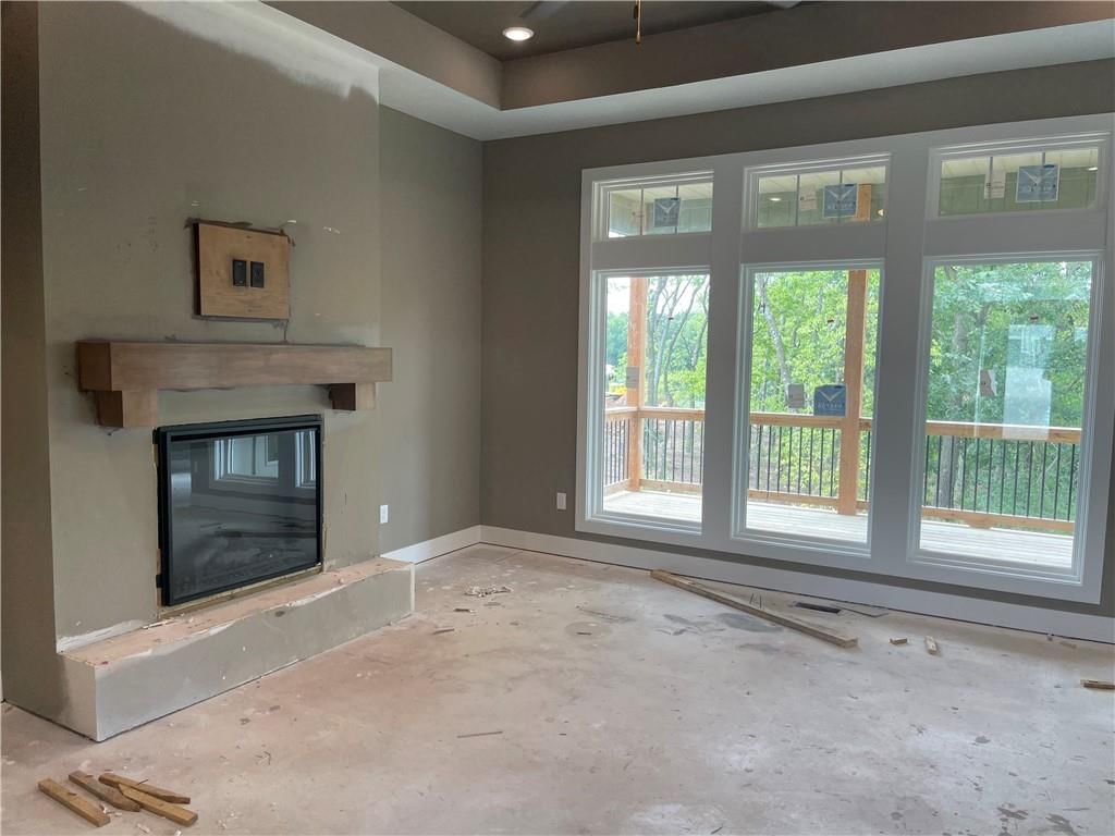 Photo 4 of 14 - 1207 NE 122nd Street