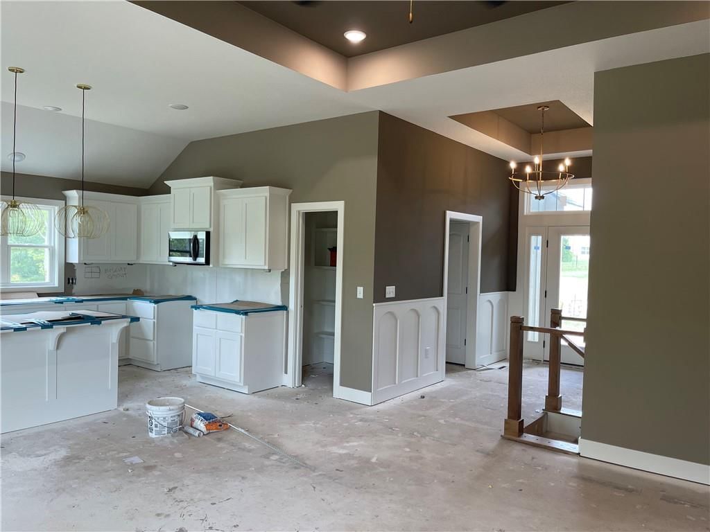 Photo 8 of 14 - 1207 NE 122nd Street