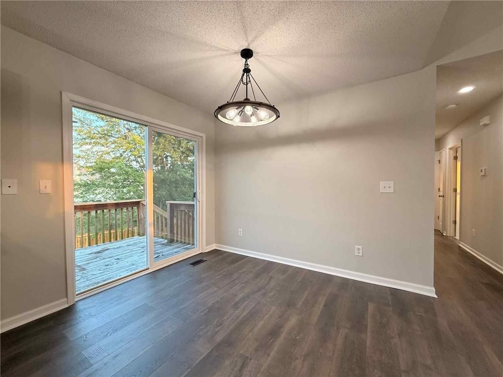 17141 Jessica Street — photo 5