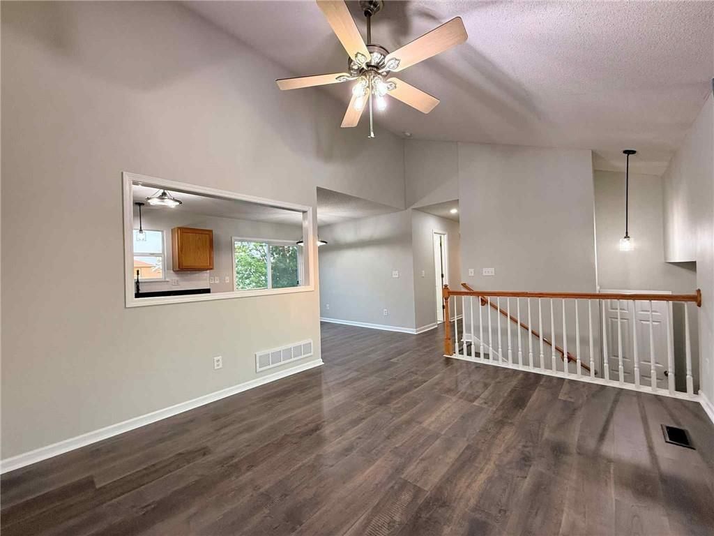 17141 Jessica Street — photo 10