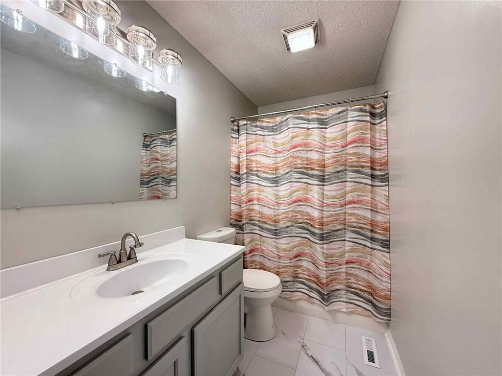 17141 Jessica Street — photo 12
