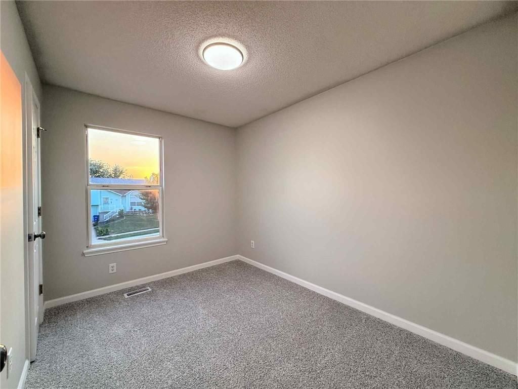 17141 Jessica Street — photo 19