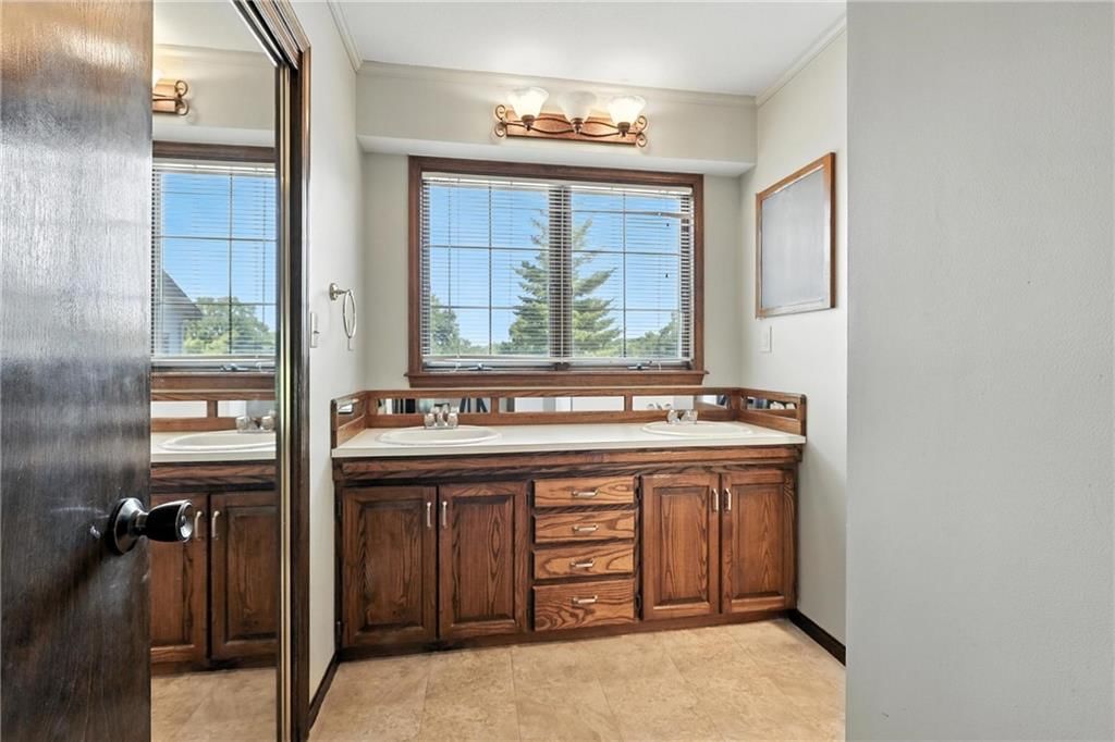1313 Clendenen Street — photo 25