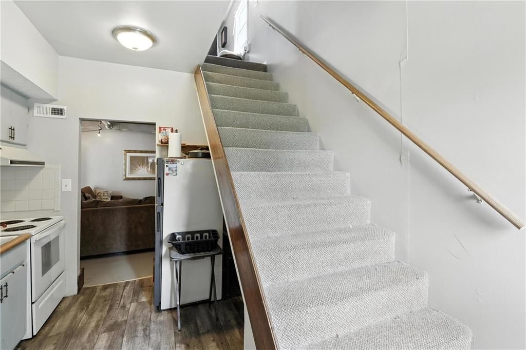 1313 Clendenen Street — photo 45