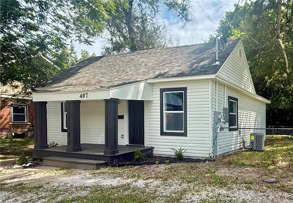 407 S Whitmer Street, Richmond, MO