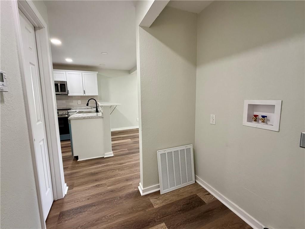 407 S Whitmer Street — photo 9