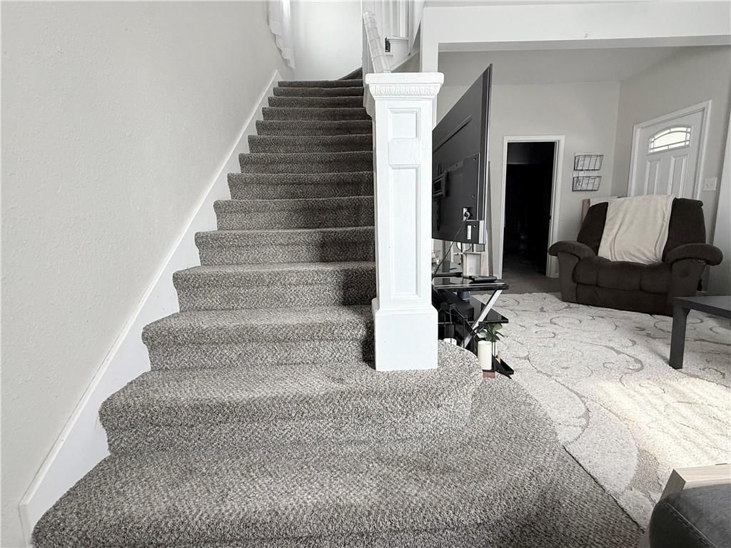 419 W Main Street — photo 8