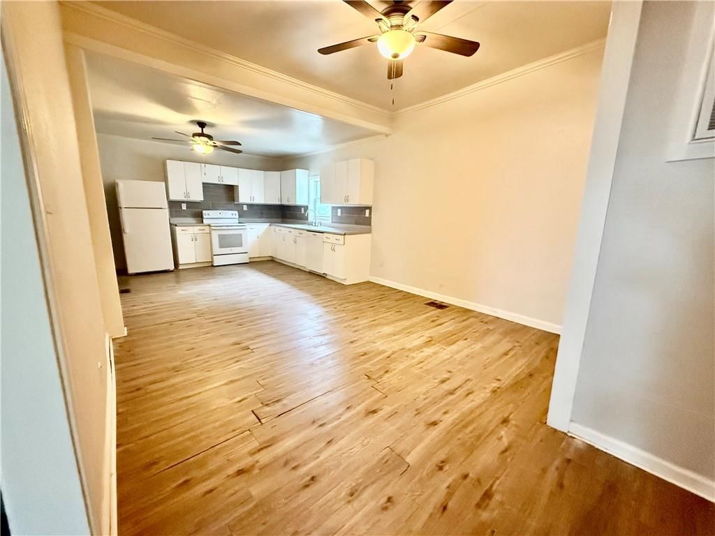419 W Main Street — photo 31